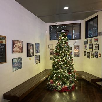 Mama Lupe's Cocina - Holiday vibes - Mexican Near Me - San Leandro, California Mama Lupe's Cocina - Holiday vibes - Mexican Near Me - San Leandro, California