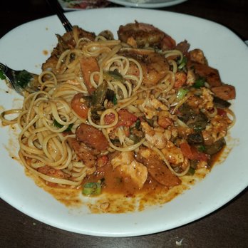 Yard House - wow its good spicy shrimp stuff jambalaya  i love it.. i want come back again for want more.. - Bars Near Me - Long Beach, California