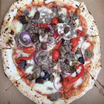 Solo Italia - Sausage red pepper olives onions with tomato sauce - Pizza Near Me - Ogema, Saskatchewan Solo Italia - Sausage red pepper olives onions with tomato sauce - Pizza Near Me - Ogema, Saskatchewan