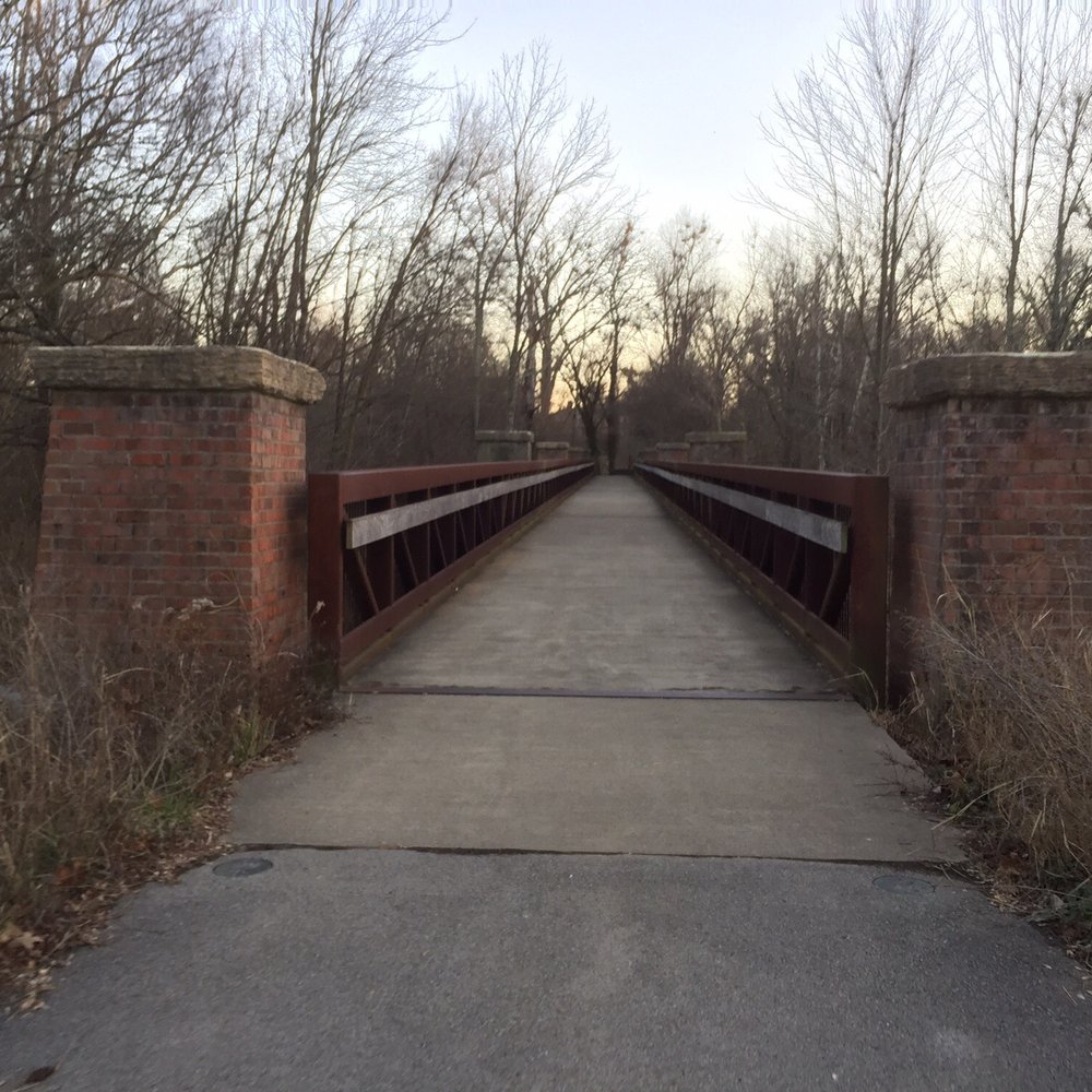 Anchorage Trail - Long bridge on the trail. It's sturdy and built for horses too. Bonus-- there is a nature trail UNDER the bridge!  (Mind. Blown.) - Hiking Near Me - Anchorage, Kentucky