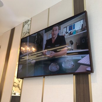 Barrett Plastic Surgery - Cosmetic Surgeons Near Me - Beverly Hills, California