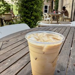 Mudhouse Specialty Coffee Roasters - Root beer Latte
