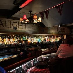 Cahoots Bar