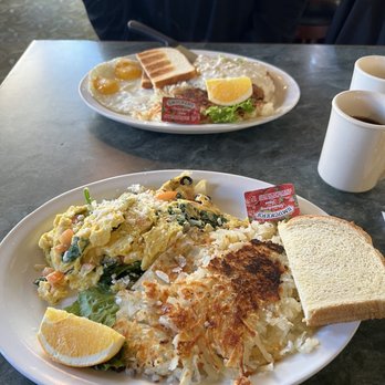 Costa's Restaurant - Greek Vegetarian Scramble and Country Fried Steak and Eggs - Greek Near Me - Seattle, Washington