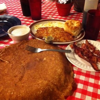 Billy Gail's - Belly Buster (3 eggs, hashbrowns, 2 pancakes, 4 slices of bacon & a biscuit with gravy) - American Near Me - Branson, Missouri