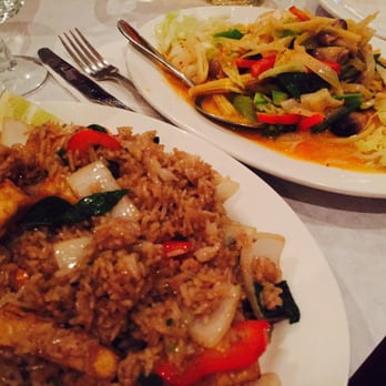 Thai Garden - Fried Rice with Yellow Penang Curry. - Thai Near Me - Schaumburg, Illinois Thai Garden - Fried Rice with Yellow Penang Curry. - Thai Near Me - Schaumburg, Illinois