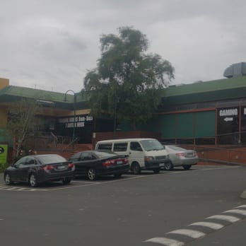 Matthew Flinders Hotel - Outside Matthew Flinders Hotel - Hotels Near Me - Chadstone, VIC