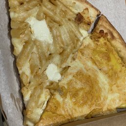 Pizza Cheese Ravioli With Vodka Sauce Pizza Cheese Ravioli With Vodka Sauce