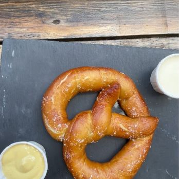 Camp Pennant - pretzel with beer cheese and mustard - Brewpubs Near Me - Portland, Maine