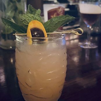 Wiseguy Lounge - Cocktail Bars Near Me - Indianapolis, Indiana