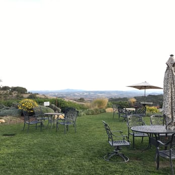 Calcareous Vineyard - Absolutely gorgeous views. Try to get here around 4pm, so you can watch the sunset around 5 when this place closes. - Wine Tasting Room Near Me - Paso Robles, California Calcareous Vineyard - Absolutely gorgeous views. Try to get here around 4pm, so you can watch the sunset around 5 when this place closes. - Wine Tasting Room Near Me - Paso Robles, California