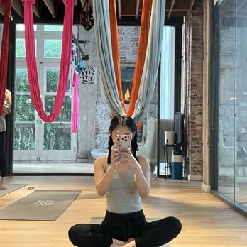D&A Flying Yoga - Yoga Near Me - Los Angeles, California