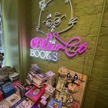 Pillow-Cat Books - Bookstores Near Me - New York, New York Pillow-Cat Books - Bookstores Near Me - New York, New York
