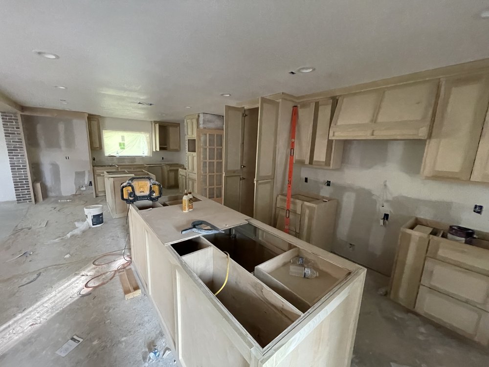 Slide of Texas Building & Roofing