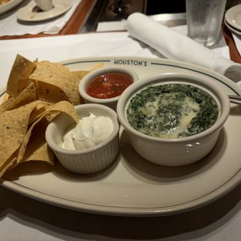 Houston's Restaurant - Spinach and Artichoke Dip with Chips, Salsa, and Sour Cream - New American Near Me - Irvine, California Houston's Restaurant - Spinach and Artichoke Dip with Chips, Salsa, and Sour Cream - New American Near Me - Irvine, California