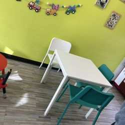 BB Donut - Seating