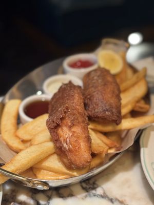 Green Point Seafood and Oyster Bar by null