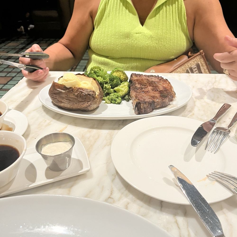 Brass Fork - Cafes Near Me - Henderson, Nevada