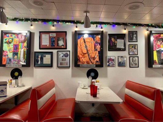Mel's Hard Luck Diner by null