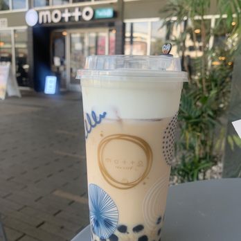 Motto Tea Cafe - Desserts Near Me - Pasadena, California