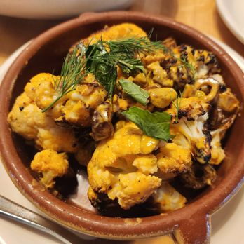 True Food Kitchen - Charred cauliflower - so good and not sinful at all! - New American Near Me - Scottsdale, Arizona True Food Kitchen - Charred cauliflower - so good and not sinful at all! - New American Near Me - Scottsdale, Arizona