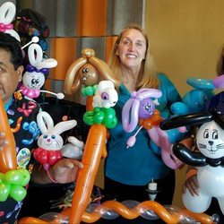 Dee Vinchey Entertainment - Who wants a bunny? 2017 corporate event.
