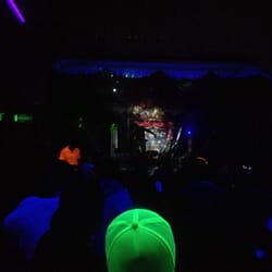 La Taberna de Caudillos - Alejandra Guzmán, travesti show.