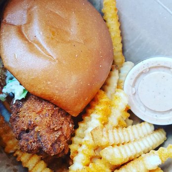 Chicken Fire - Munch box. 1 sandwich, seasoned crinkle fries, soul sauce and cole slaw - Chicken Shop Near Me - Orlando, Florida Chicken Fire - Munch box. 1 sandwich, seasoned crinkle fries, soul sauce and cole slaw - Chicken Shop Near Me - Orlando, Florida