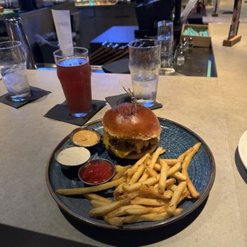 Eureka! - Double smash burger - American Near Me - Aliso Viejo, California Eureka! - Double smash burger - American Near Me - Aliso Viejo, California