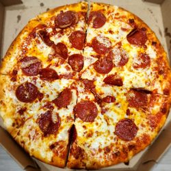 7-Eleven - Pepperoni pizza