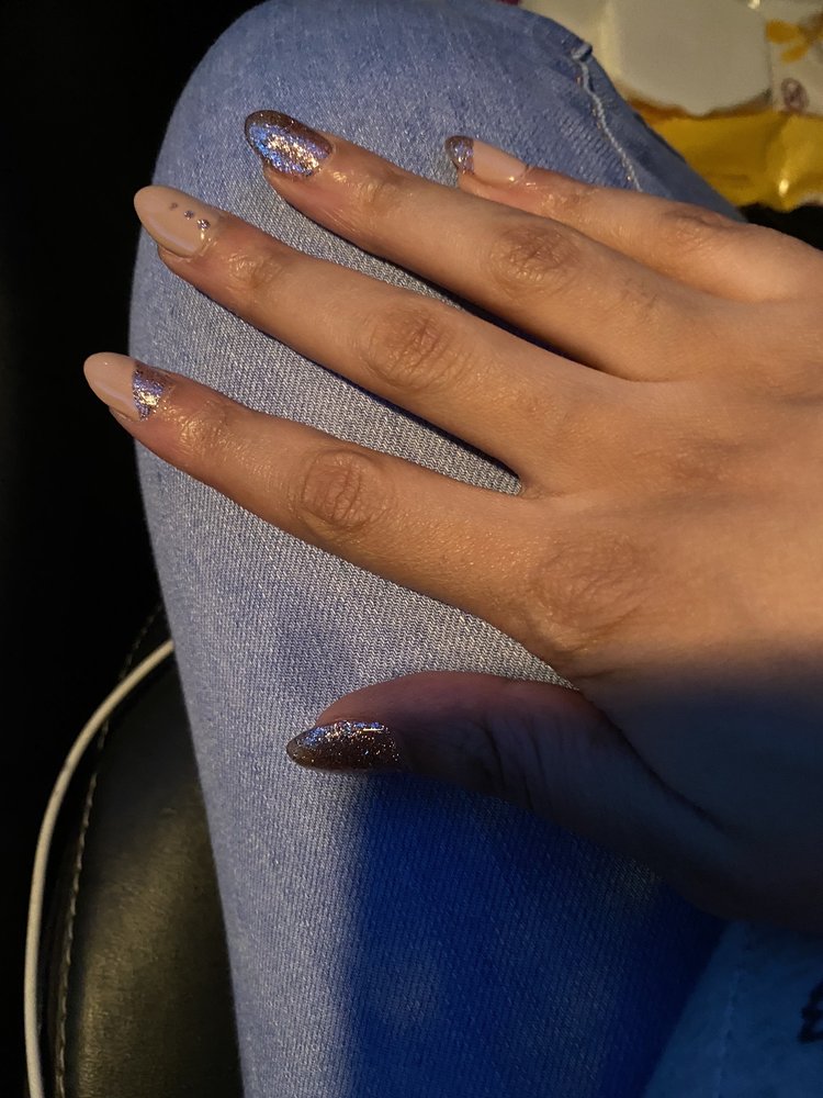 STAR NAILS 15 Photos & 17 Reviews Nail Salons 1645 E 37th Ave, Hobart, IN Phone Number