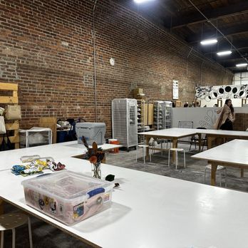 Hollowed Earth Pottery - Art Classes Near Me - Greenville, South Carolina Hollowed Earth Pottery - Art Classes Near Me - Greenville, South Carolina