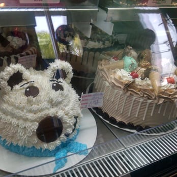 Baskin-Robbins - Ice Cream & Frozen Yogurt Near Me - Burbank, California