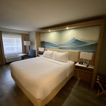 Crowne Plaza Melbourne-Oceanfront - The room - Hotels Near Me - Melbourne, Florida Crowne Plaza Melbourne-Oceanfront - The room - Hotels Near Me - Melbourne, Florida