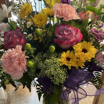Brighton Eggert Florist - Florists Near Me - Tonawanda, New York