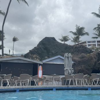 Wailea Surf Haus - Wine Bars Near Me - Wailea, Hawaii Wailea Surf Haus - Wine Bars Near Me - Wailea, Hawaii