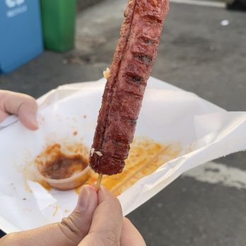 Momo Man - Food Trucks Near Me - Santa Rosa, California