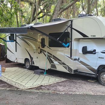 Thor Motor Coach - 2020 Thor Chateau. HAPPY CAMPERS - RV Dealers Near Me - Elkhart, Indiana Thor Motor Coach - 2020 Thor Chateau. HAPPY CAMPERS - RV Dealers Near Me - Elkhart, Indiana