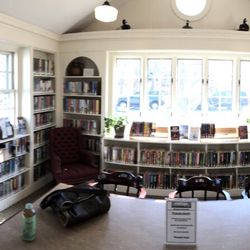 Brookhaven Free Library - Quite reading room
