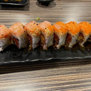 Sushi Alaska - Something Wrong Roll (prob my FAV although all were delish) - Japanese Near Me - Paradise, Nevada Sushi Alaska - Something Wrong Roll (prob my FAV although all were delish) - Japanese Near Me - Paradise, Nevada