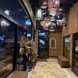 Julio's Mexican Food - Lobby