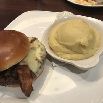 Stephanie's - American Near Me - Boston, Massachusetts Stephanie's - American Near Me - Boston, Massachusetts