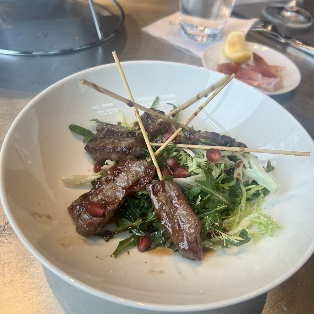 Waterbar - Steak skewers on happy hour - Seafood Near Me - San Francisco, California Waterbar - Steak skewers on happy hour - Seafood Near Me - San Francisco, California