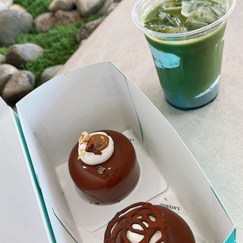 Layered - Bakeries Near Me - Fairfax, Virginia