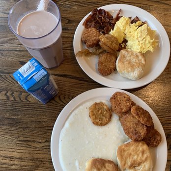 Maple Restaurant - American Near Me - Dawsonville, Georgia
