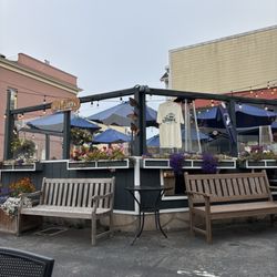 The Monarch Pub & Restaurant