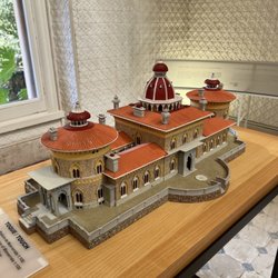 Parque de Monserrate - Small model of the palace
