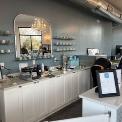 Thick's Gelato And Chocolates - Waffle maker & china