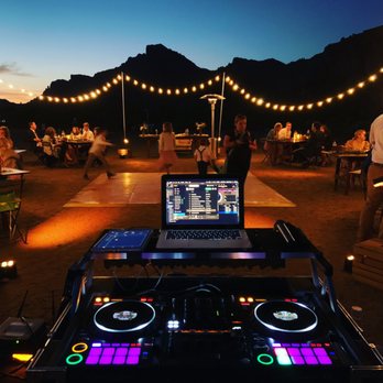 DJ Gary Alan - The DJ's point of view before the dancing begins. - DJs Near Me