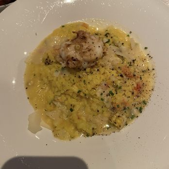 360 Restaurant - Lobster risotto - Canadian (New) Near Me - Toronto, Ontario